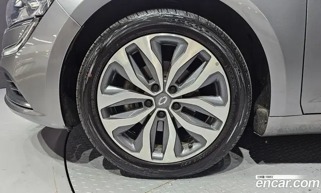 Renault (Samsung) SM6 2016 2.0 автомат (гидро), миниатюра 5 Renault (Samsung) SM6 2016 2.0 автомат (гидро), миниатюра 5