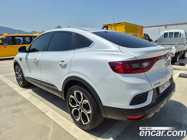 Renault (Samsung) XM3 2023 1.6 автомат (гидро), миниатюра 2