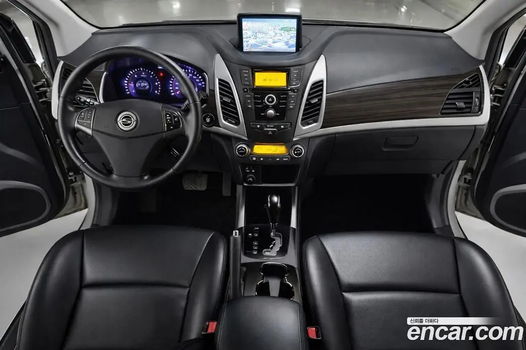 SsangYong Korando 2013 2.0 автомат (гидро), фото 12 SsangYong Korando 2013 2.0 автомат (гидро), фото 12