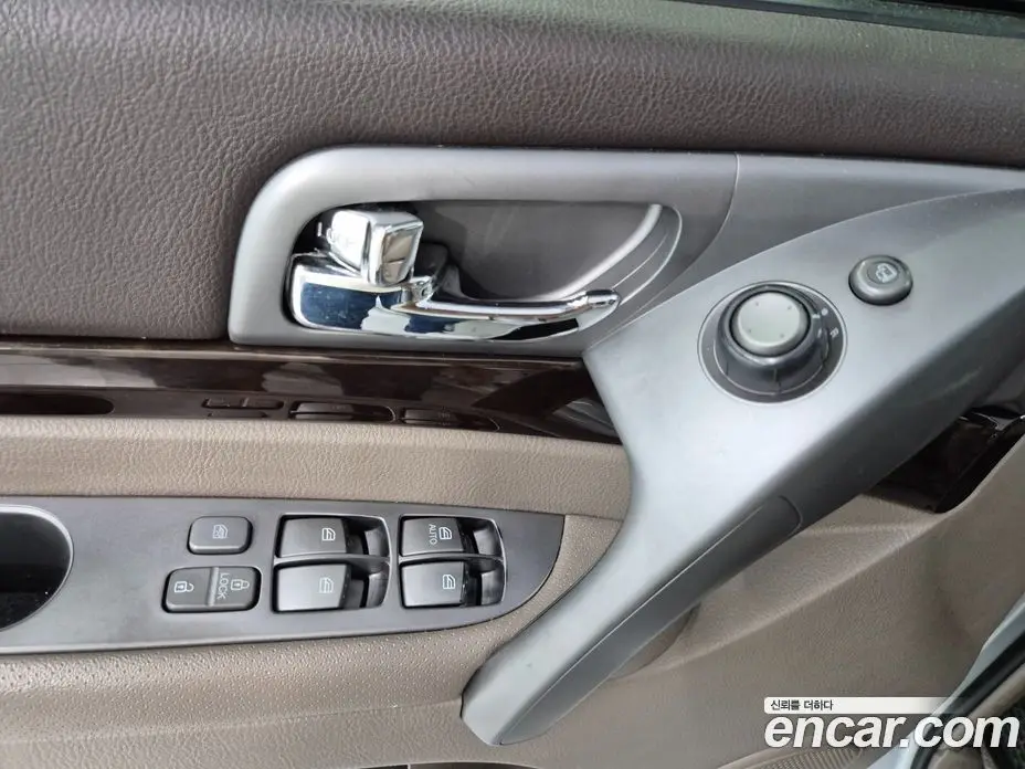 SsangYong Korando 2014 2.0 автомат (гидро), фото 15