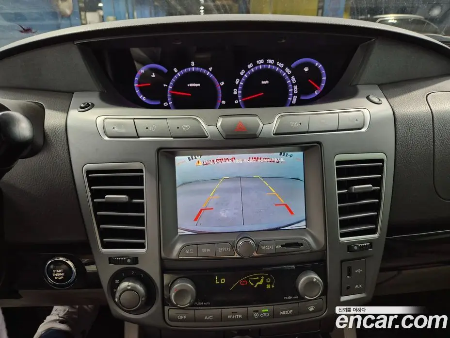 SsangYong Korando 2014 2.0 автомат (гидро), фото 10