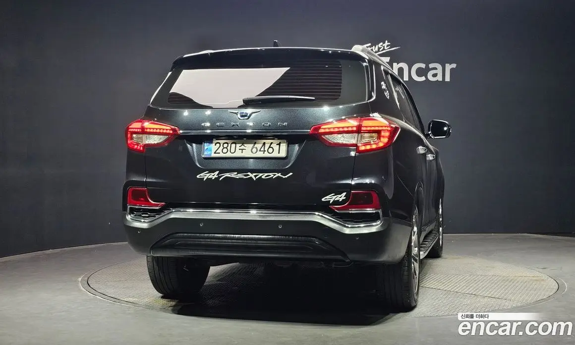 SsangYong Rexton 2018 2.2 автомат (гидро), фото 4