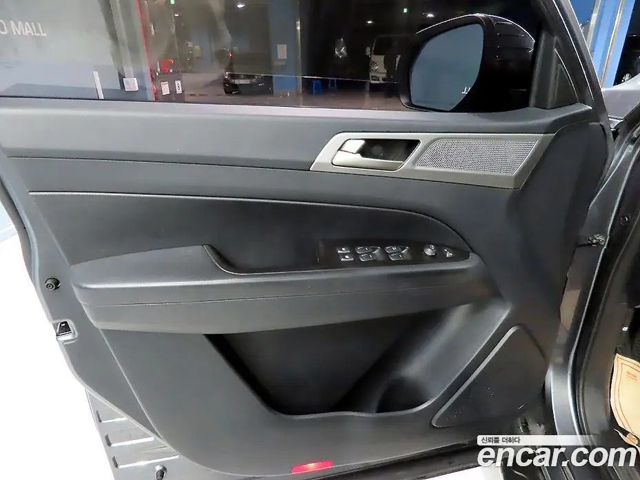 SsangYong Rexton 2018 2.2 автомат (гидро), фото 13