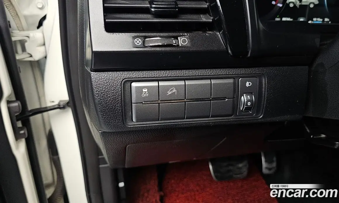 SsangYong Rexton 2020 2.2 автомат (гидро), фото 18