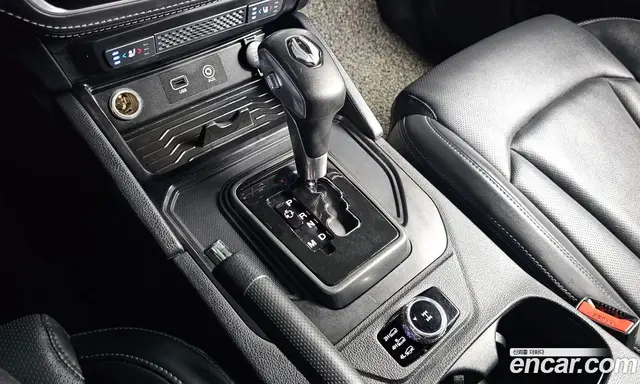 SsangYong Rexton 2020 2.2 автомат (гидро), миниатюра 9 SsangYong Rexton 2020 2.2 автомат (гидро), миниатюра 9