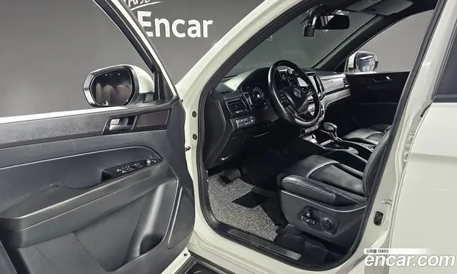 SsangYong Rexton 2020 2.2 автомат (гидро), миниатюра 10 SsangYong Rexton 2020 2.2 автомат (гидро), миниатюра 10