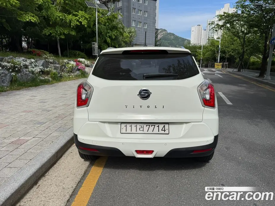 SsangYong TIBOLI 2017 1.6 автомат (гидро), фото 8