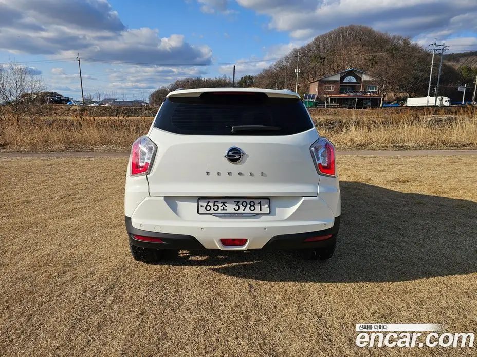SsangYong TIBOLI 2018 1.6 автомат (гидро), фото 6