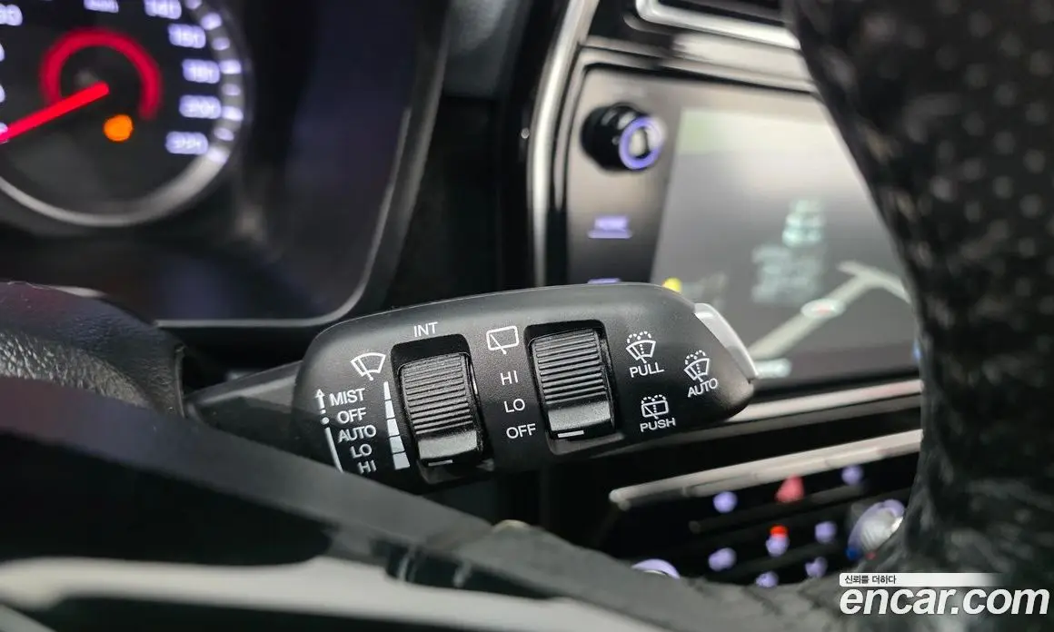 SsangYong TIBOLI 2019 1.6 автомат (гидро), фото 15