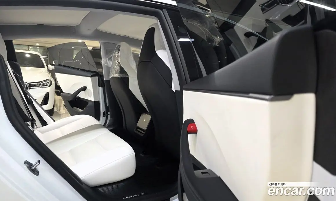 Tesla Model 3 2025 автомат (гидро), фото 11