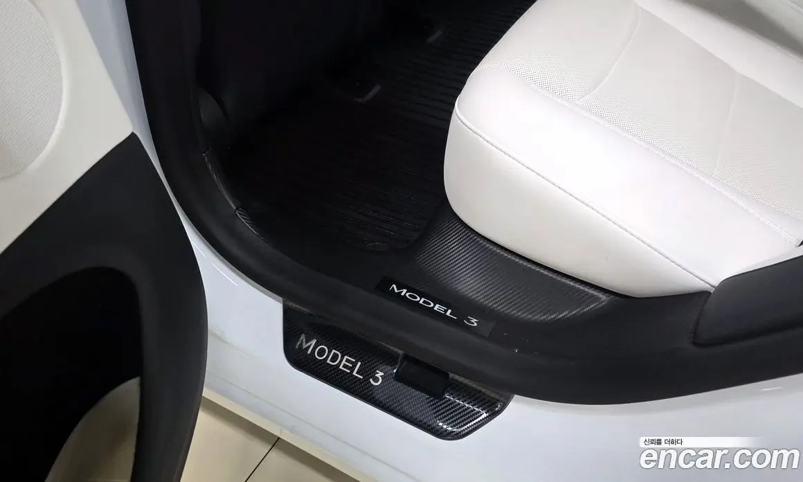 Tesla Model 3 2025 автомат (гидро), фото 14