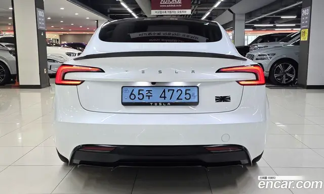 Tesla Model 3 2025 автомат (гидро), миниатюра 5
