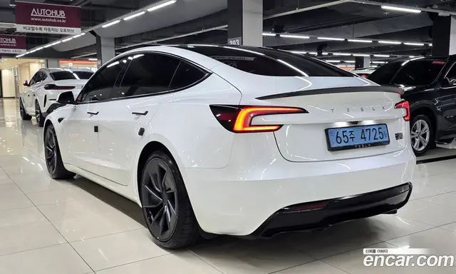 Tesla Model 3 2025 автомат (гидро), миниатюра 6