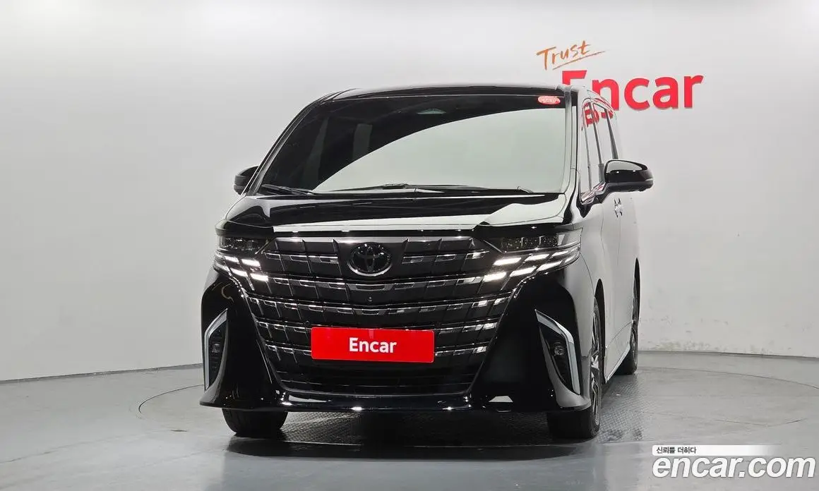 Toyota Alphard 2024 2.5 автомат (гидро), фото 3 Toyota Alphard 2024 2.5 автомат (гидро), фото 3