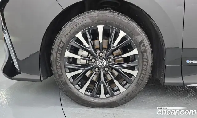 Toyota Alphard 2024 2.5 автомат (гидро), миниатюра 5 Toyota Alphard 2024 2.5 автомат (гидро), миниатюра 5