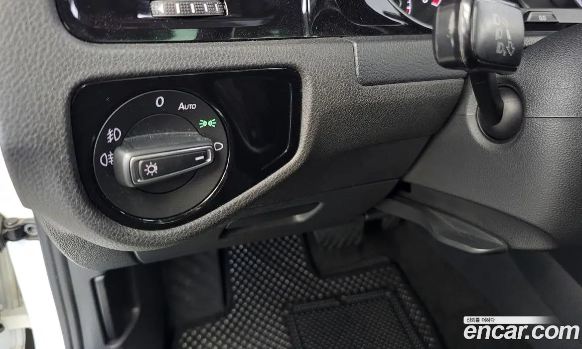 Volkswagen Golf 2015 2.0 автомат (гидро), фото 14
