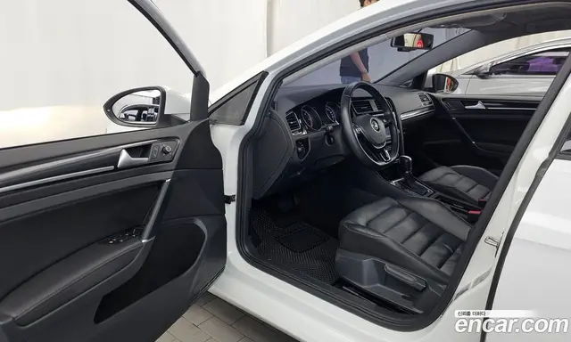 Volkswagen Golf 2015 2.0 автомат (гидро), миниатюра 10