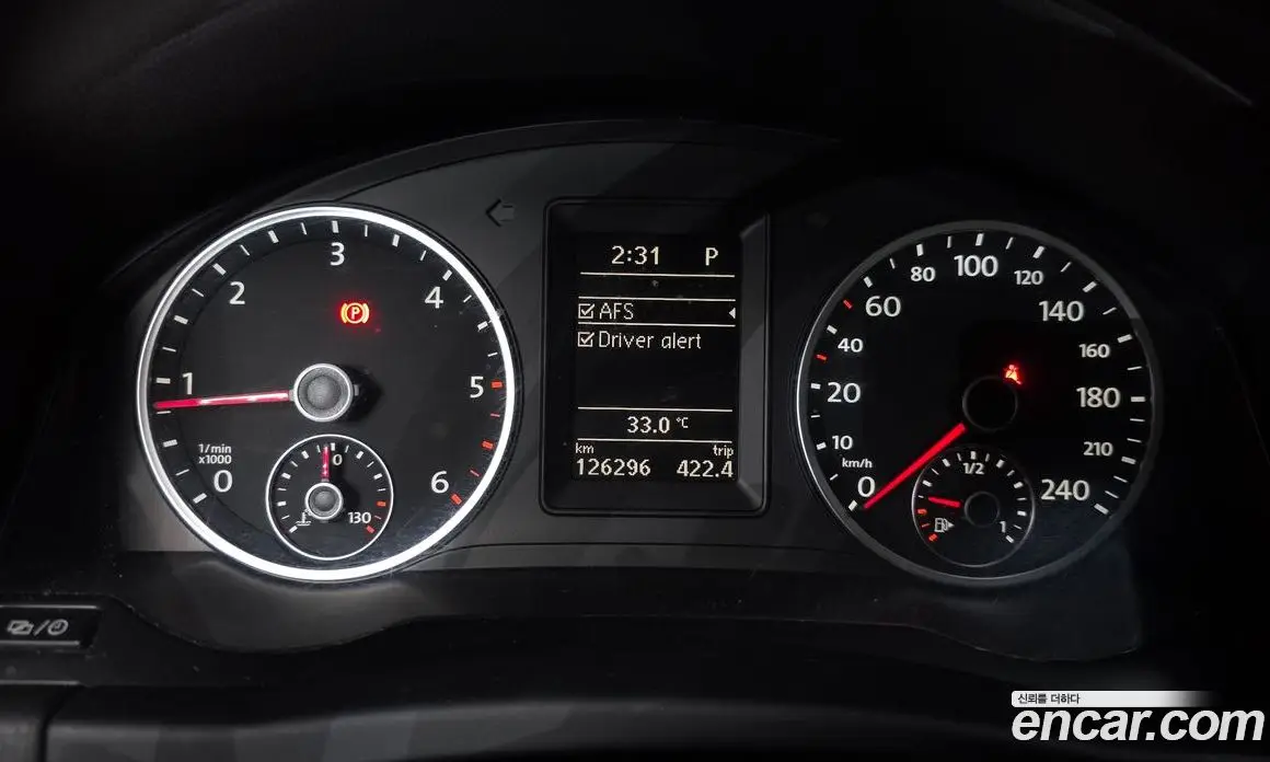 Volkswagen Tiguan 2014 2.0 автомат (гидро), фото 8 Volkswagen Tiguan 2014 2.0 автомат (гидро), фото 8
