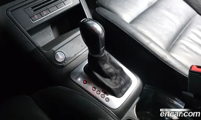 Volkswagen Tiguan 2014 2.0 автомат (гидро), миниатюра 9 Volkswagen Tiguan 2014 2.0 автомат (гидро), миниатюра 9