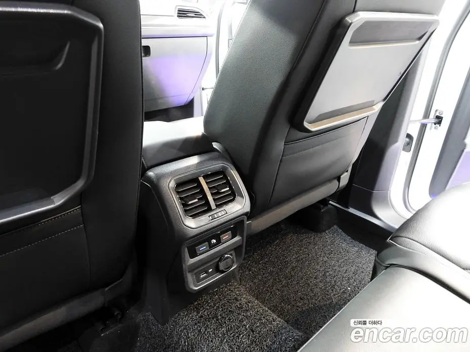 Volkswagen Tiguan 2020 2.0 автомат (гидро), фото 13 Volkswagen Tiguan 2020 2.0 автомат (гидро), фото 13