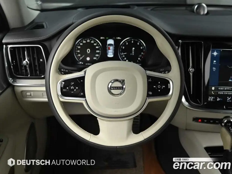 Volvo S60 2019 2.0 автомат (гидро), фото 13 Volvo S60 2019 2.0 автомат (гидро), фото 13