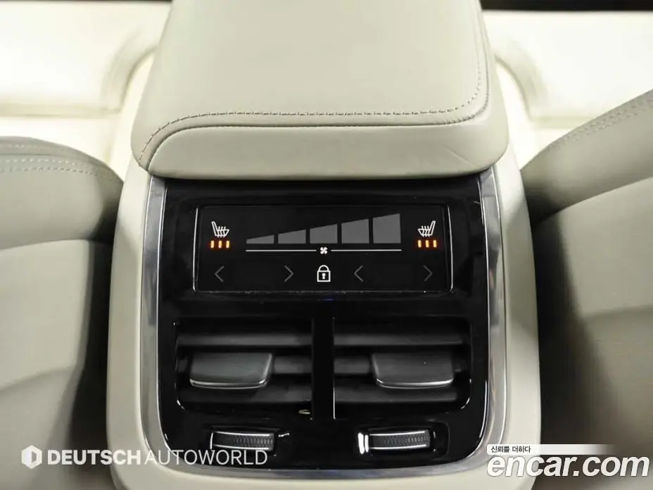 Volvo S60 2019 2.0 автомат (гидро), фото 16 Volvo S60 2019 2.0 автомат (гидро), фото 16