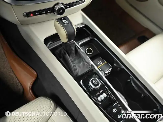 Volvo S60 2019 2.0 автомат (гидро), миниатюра 9 Volvo S60 2019 2.0 автомат (гидро), миниатюра 9