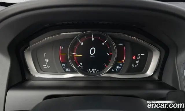 Volvo XC60 2015 2.0 автомат (гидро), миниатюра 8 Volvo XC60 2015 2.0 автомат (гидро), миниатюра 8