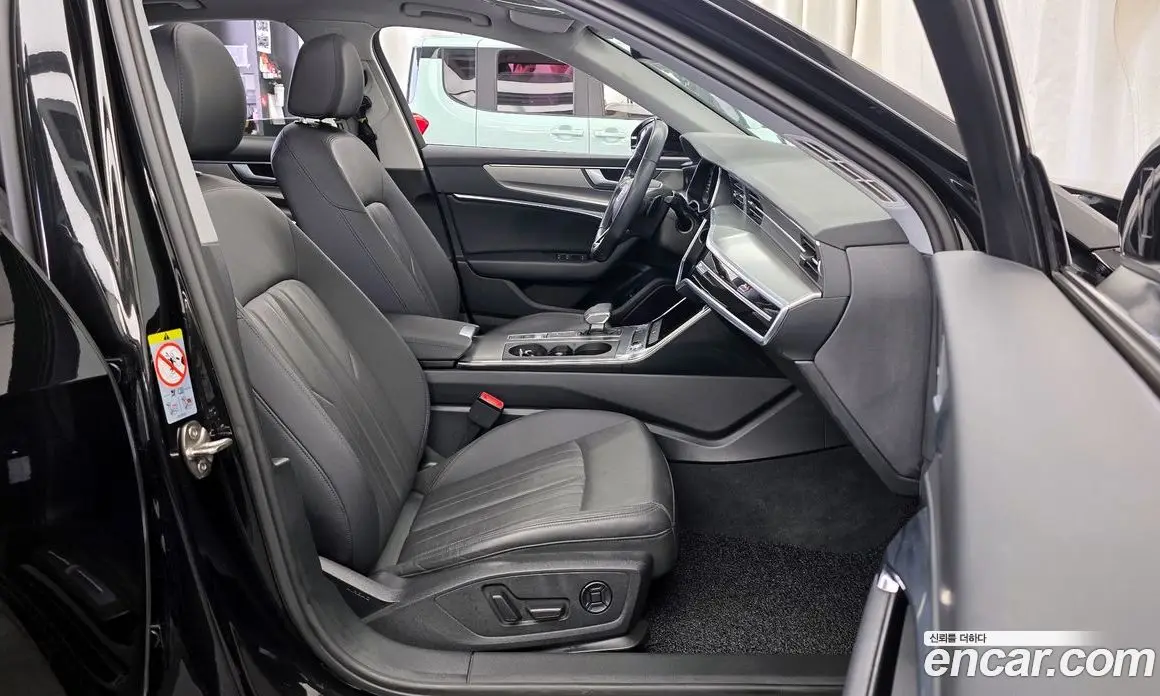 Audi A6 2020 2.0 автомат (гидро), фото 11