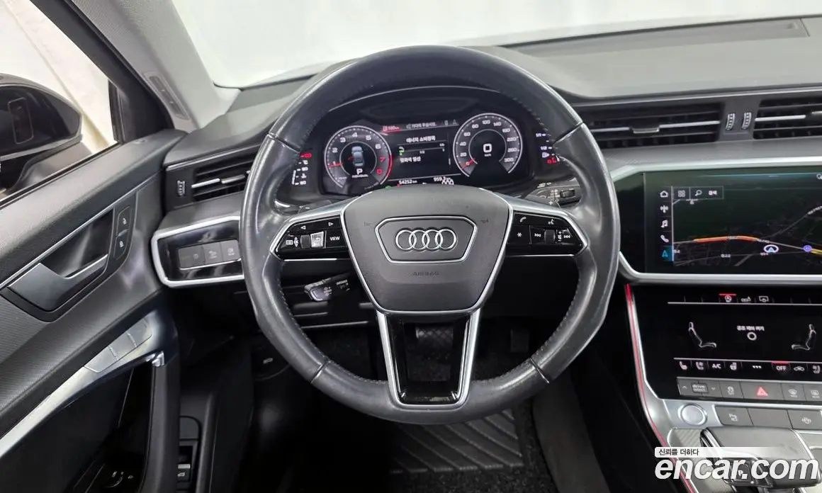 Audi A6 2020 2.0 автомат (гидро), фото 13