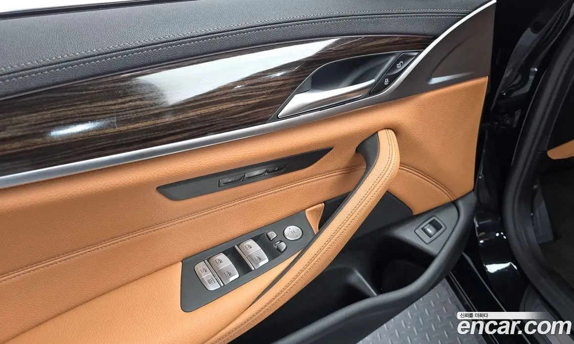 BMW 5 серия 2023 2.0 автомат (гидро), фото 19 BMW 5 серия 2023 2.0 автомат (гидро), фото 19