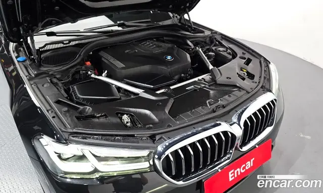 BMW 5 серия 2023 2.0 автомат (гидро), миниатюра 6 BMW 5 серия 2023 2.0 автомат (гидро), миниатюра 6
