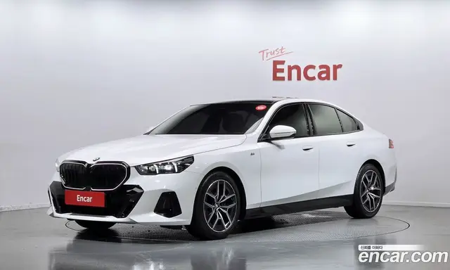 BMW 5 серия, 2024, 37 641 км