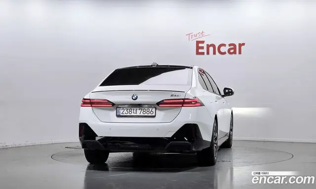 BMW 5 серия 2024 2.0 автомат (гидро), миниатюра 4