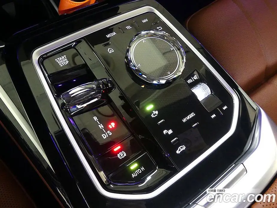 BMW 7 серия 2025 3.0 автомат (гидро), фото 15