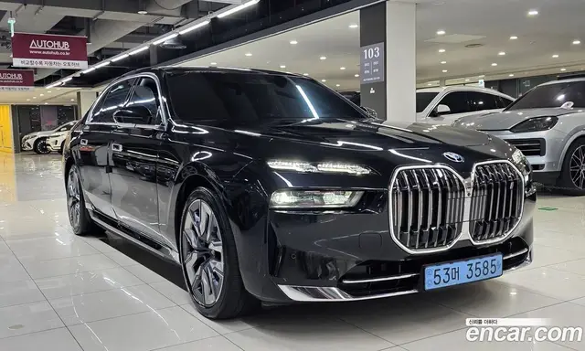BMW i7 2023 0.3 автомат (гидро), миниатюра 3