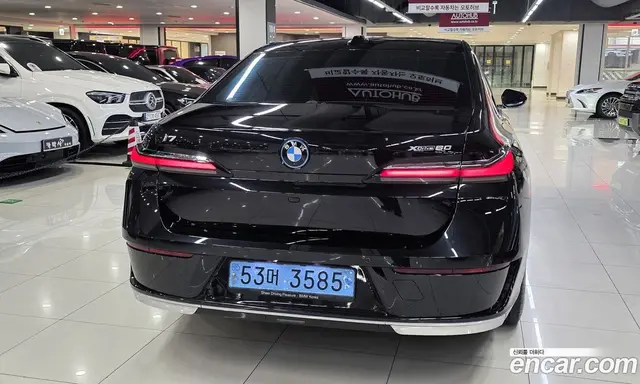 BMW i7 2023 0.3 автомат (гидро), миниатюра 5