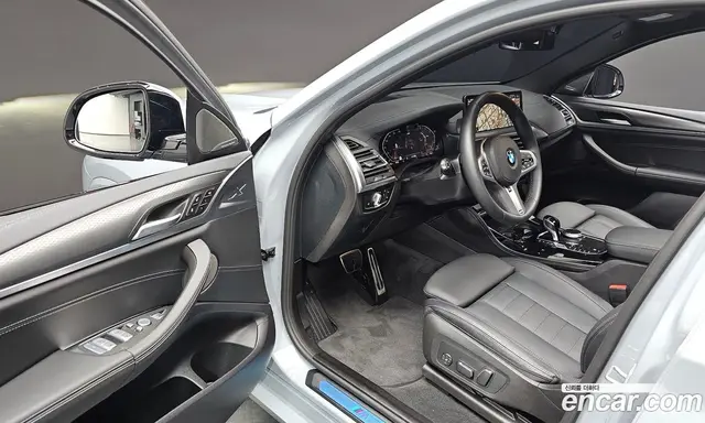 BMW X4 2025 2.0 автомат (гидро), миниатюра 12