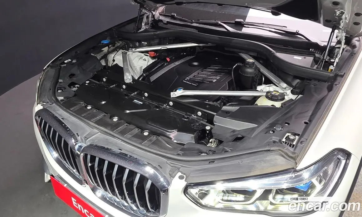 BMW X5 2022 3.0 автомат (гидро), фото 6