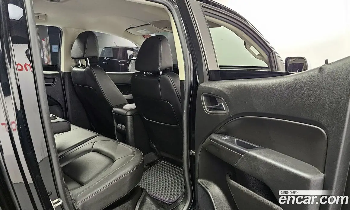 Chevrolet Colorado 2019 3.6 автомат (гидро), фото 13