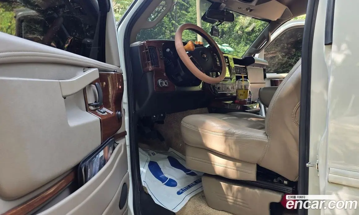 Chevrolet Express Van 2019 6.0 автомат (гидро), фото 13 Chevrolet Express Van 2019 6.0 автомат (гидро), фото 13
