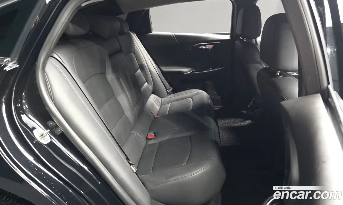 Chevrolet Malibu 2019 2.0 автомат (гидро), фото 11