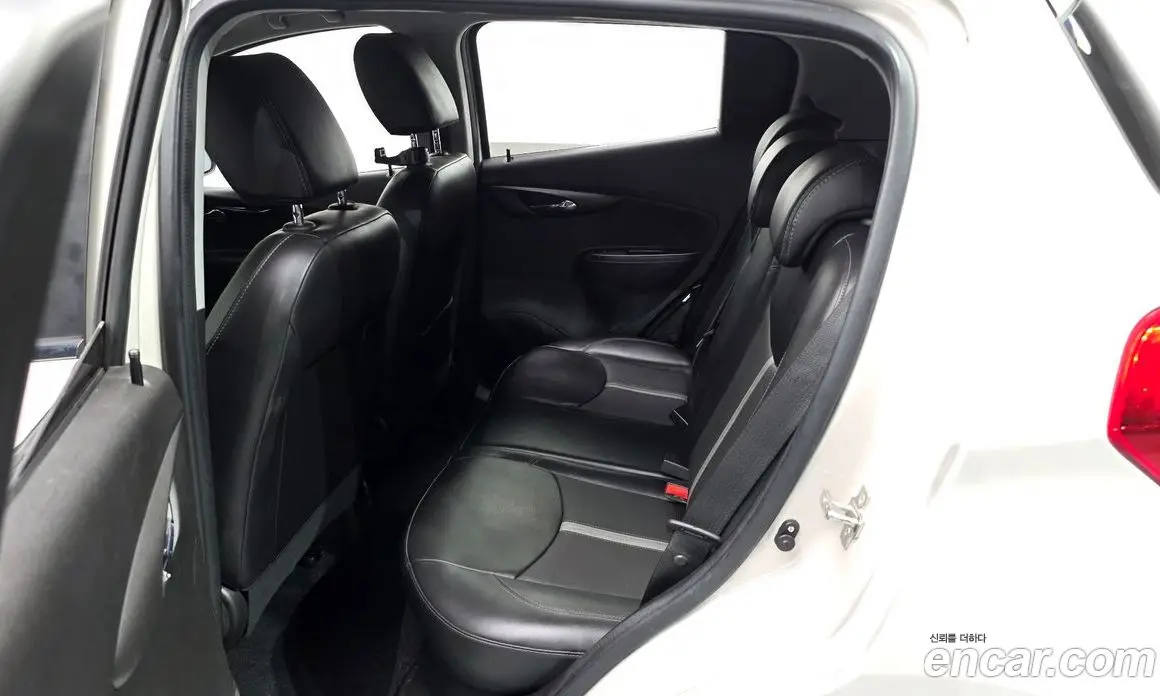 Chevrolet Spark 2019 1.0 автомат (гидро), фото 12 Chevrolet Spark 2019 1.0 автомат (гидро), фото 12
