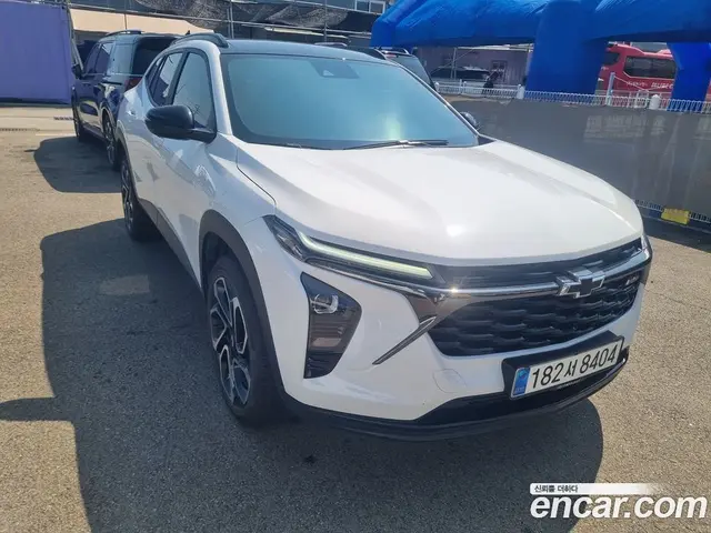 Chevrolet Trax 2023 1.2 автомат (гидро), миниатюра 3