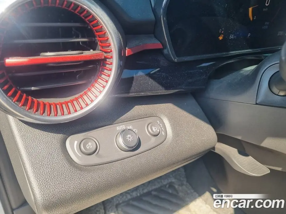 Chevrolet Trax 2023 1.2 автомат (гидро), фото 9