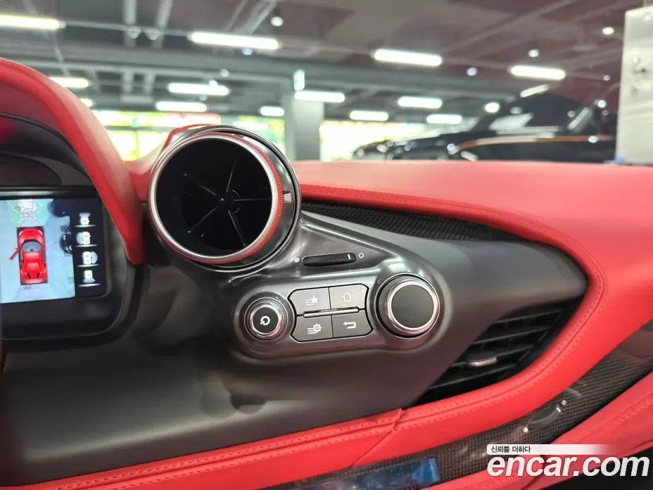 Ferrari F8 2021 3.9 автомат (гидро), фото 12 Ferrari F8 2021 3.9 автомат (гидро), фото 12