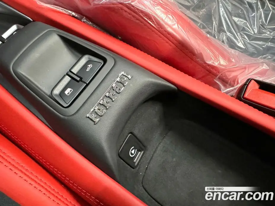 Ferrari F8 2021 3.9 автомат (гидро), фото 15 Ferrari F8 2021 3.9 автомат (гидро), фото 15