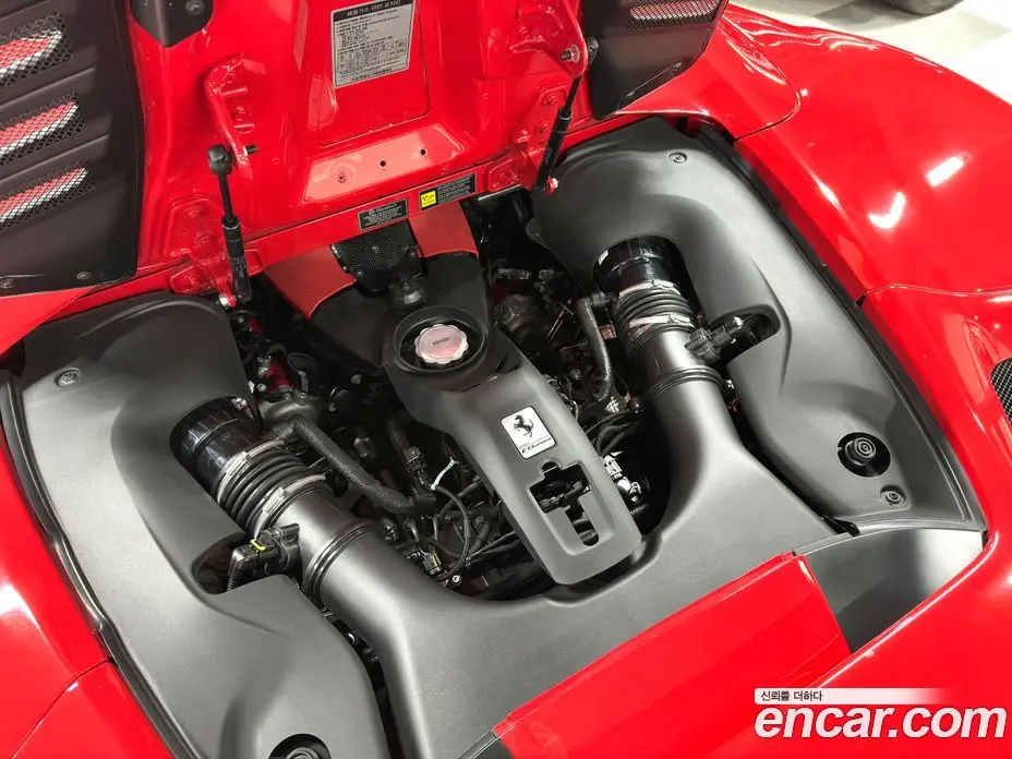 Ferrari F8 2021 3.9 автомат (гидро), фото 19 Ferrari F8 2021 3.9 автомат (гидро), фото 19