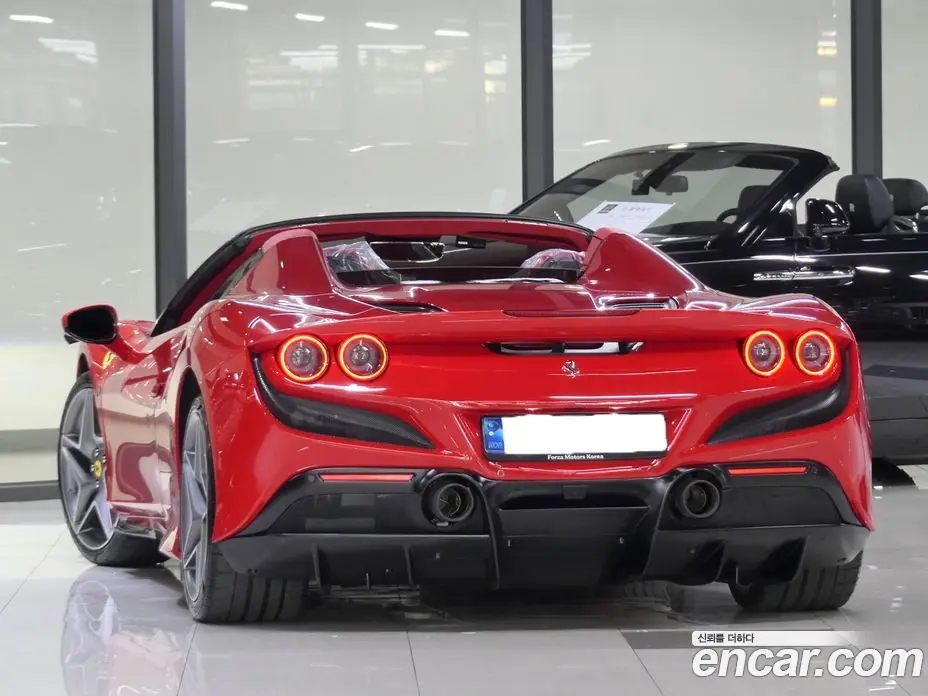 Ferrari F8 2021 3.9 автомат (гидро), фото 3 Ferrari F8 2021 3.9 автомат (гидро), фото 3