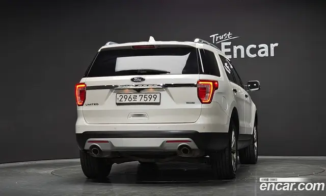 Ford Explorer 2016 2.3 автомат (гидро), миниатюра 4 Ford Explorer 2016 2.3 автомат (гидро), миниатюра 4